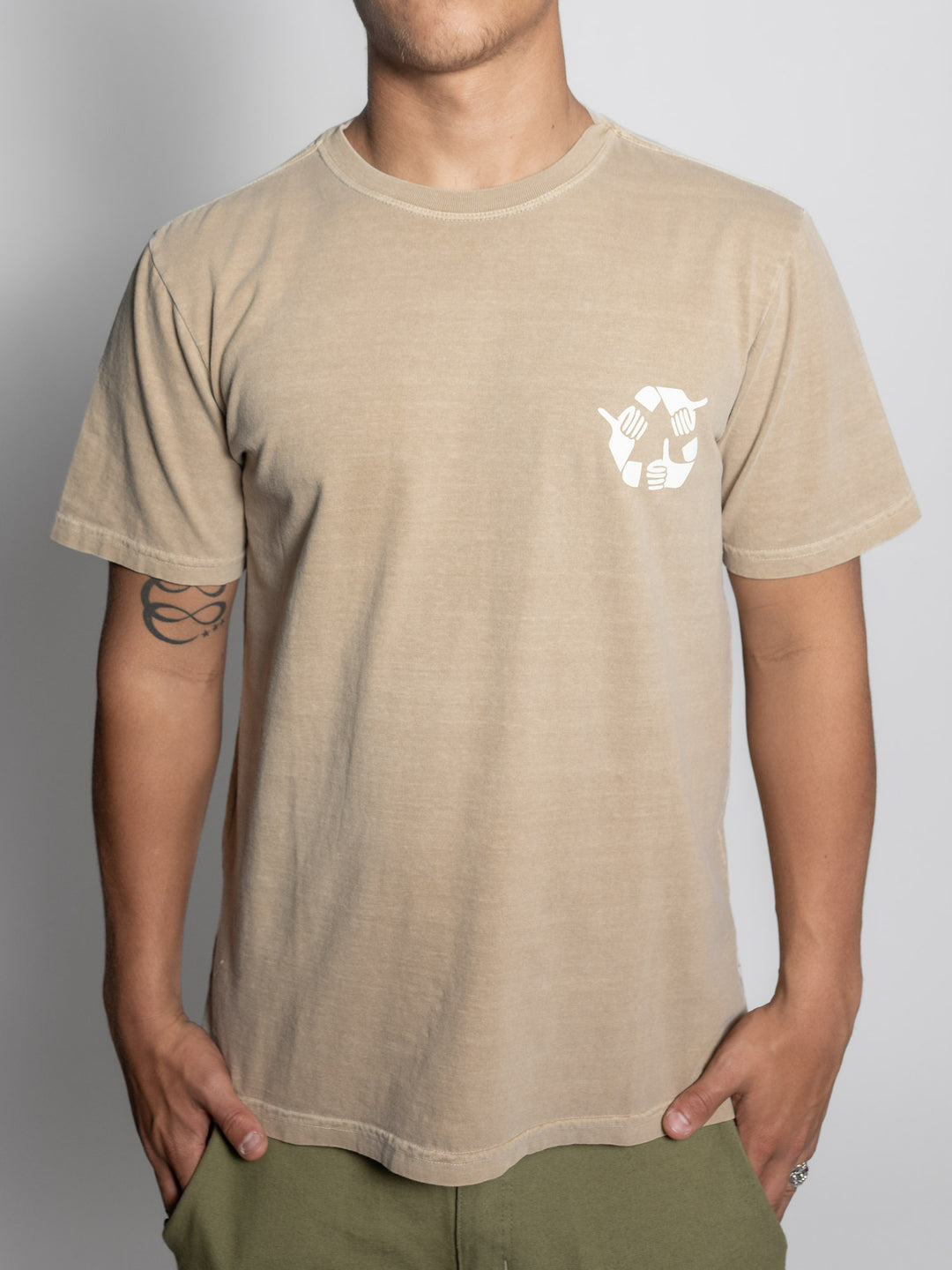 Camiseta "Recicle sua mente" Premium Stone